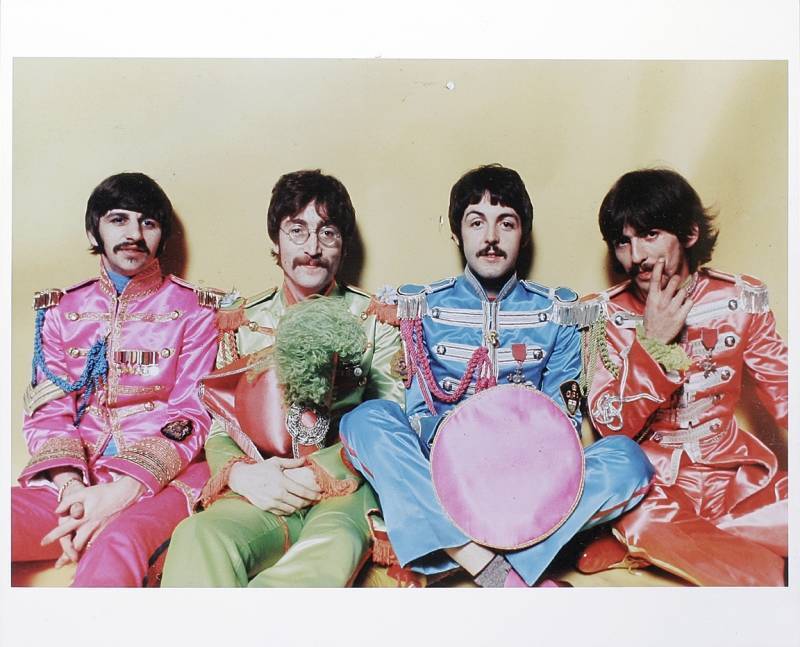 BEATLES SGT. PEPPER'S ORIGINAL OUTTAKE PHOTOGRAPH