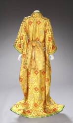 CHER “GEISHA” COSTUME FROM THE SONNY & CHER SHOW - 3