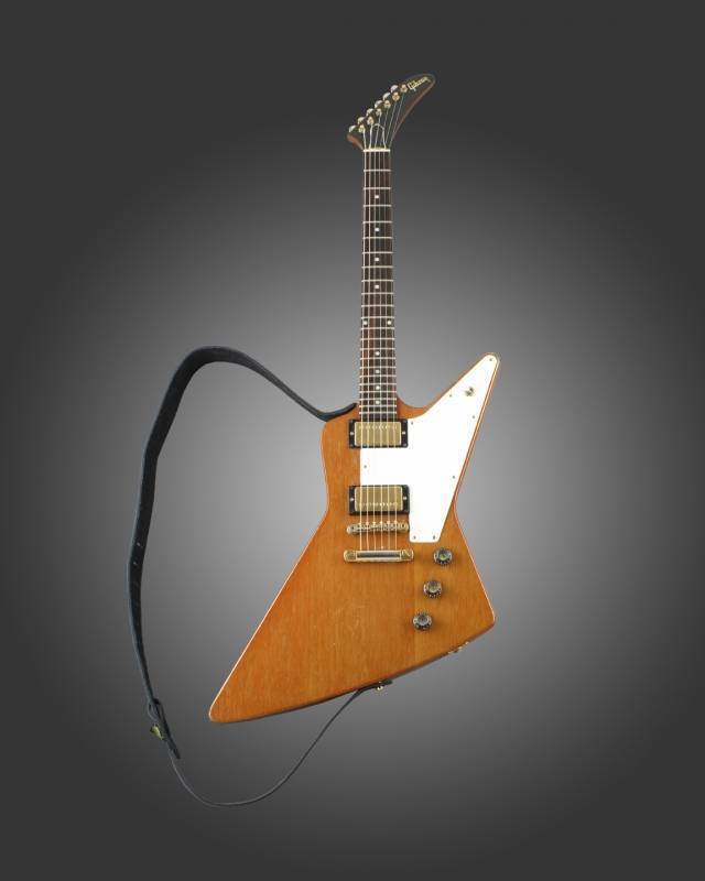 EDGE STAGE PLAYED GIBSON EXPLORER