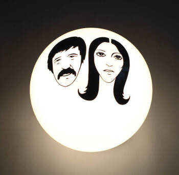 SONNY AND CHER MOVIE GLOBE