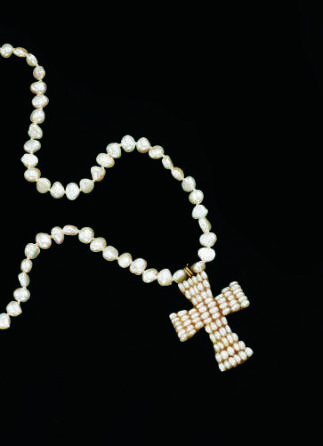 CHER - GOLD & PEARL CROSS NECKLACE