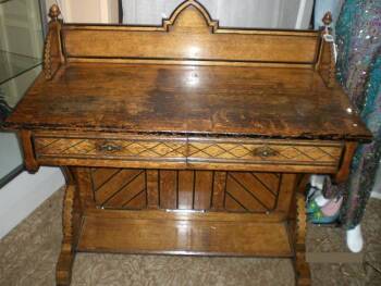 CHER - GOTHIC REVIVAL DRESSING TABLE