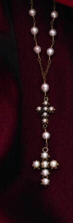 CHER - BLACK CULTURED PEARL ROSARY