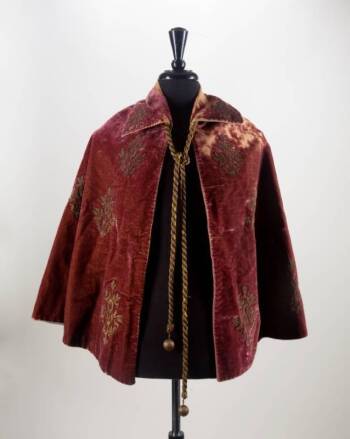 VINCENT PRICE COSTUME CLOAK