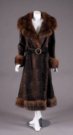 ANN MILLER SCHIAPARELLI FOX TRIMMED COAT