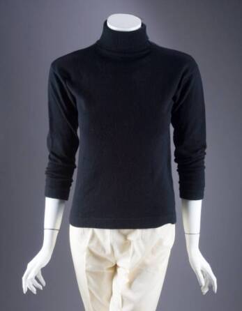 MARILYN MONROE BLACK CASHMERE TURTLENECK SWEATER