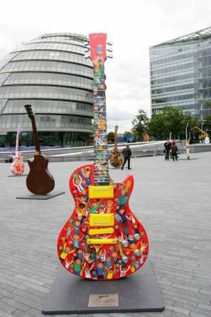 SIR PAUL MCCARTNEY 'AND THE CROWD GOES WILD' BY ROSIE BROOKS