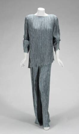 RUE McCLANAHAN THE GOLDEN GIRLS COSTUMES