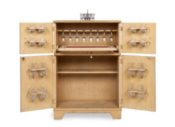 LES PAUL DRINKS CABINET