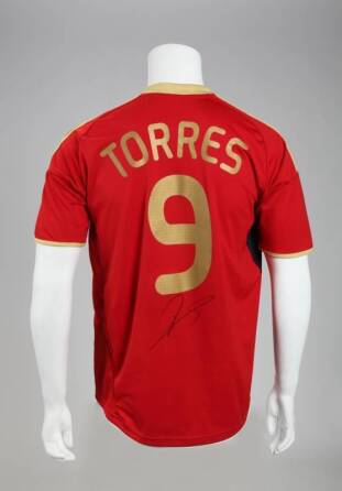 FERNANDO TORRES SIGNED SPAIN JERSEY