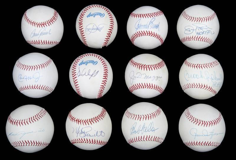 BASEBALL HALL OF FAME INDUCTEES SIGNED BASEBALLS